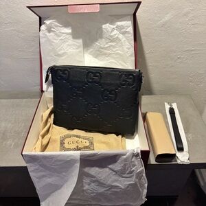 Gucci Medium Jumbo GG Messenger / Pouch Bag